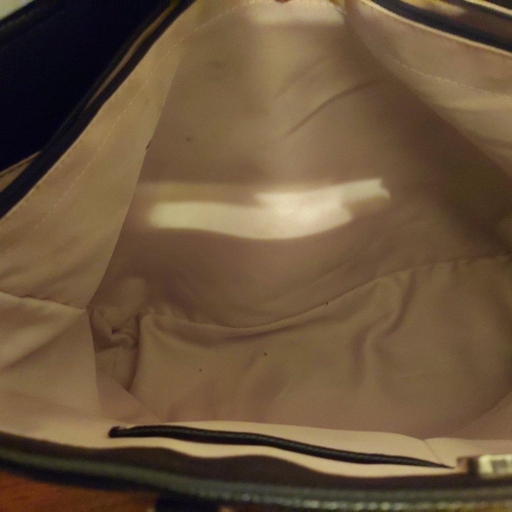 Purse - Picture 4 of 9